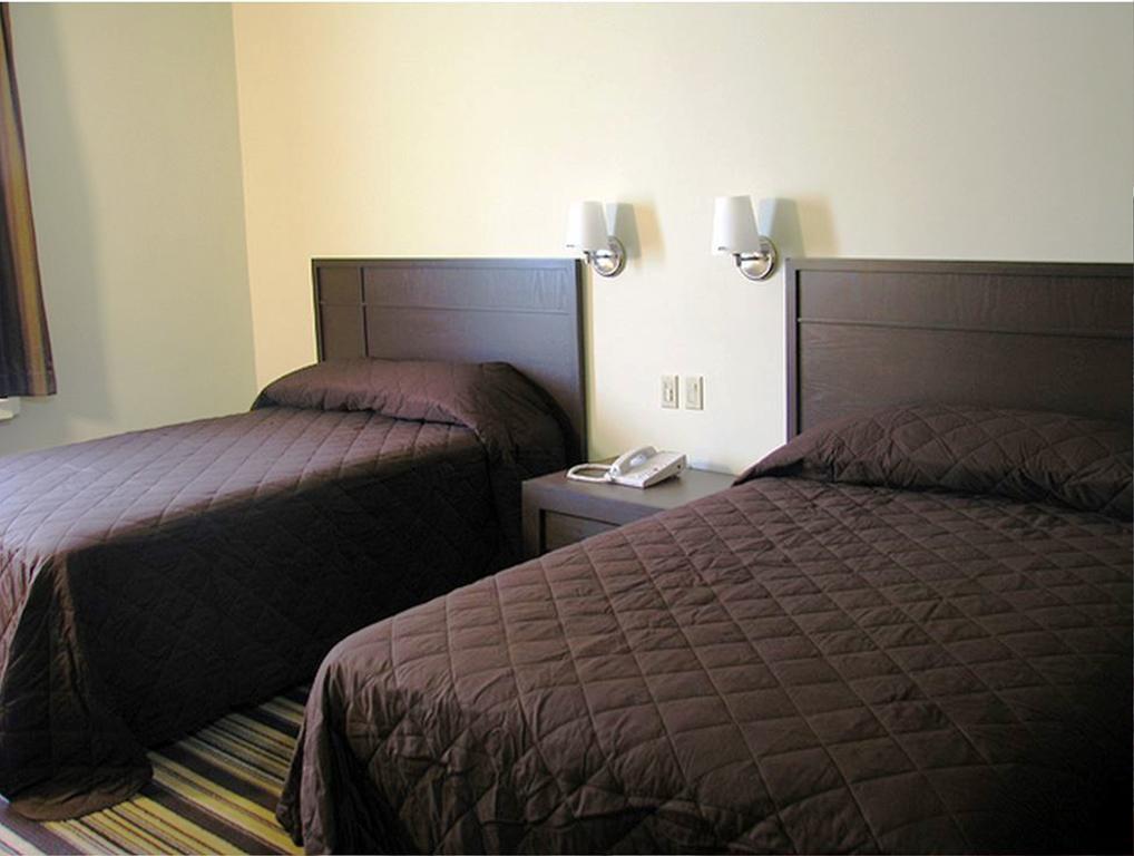 Hotel Alameda Express ماتاموروس الغرفة الصورة