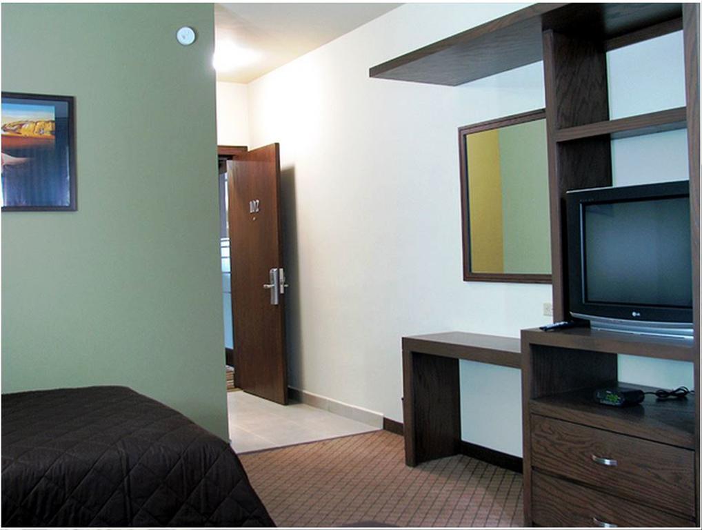 Hotel Alameda Express ماتاموروس الغرفة الصورة