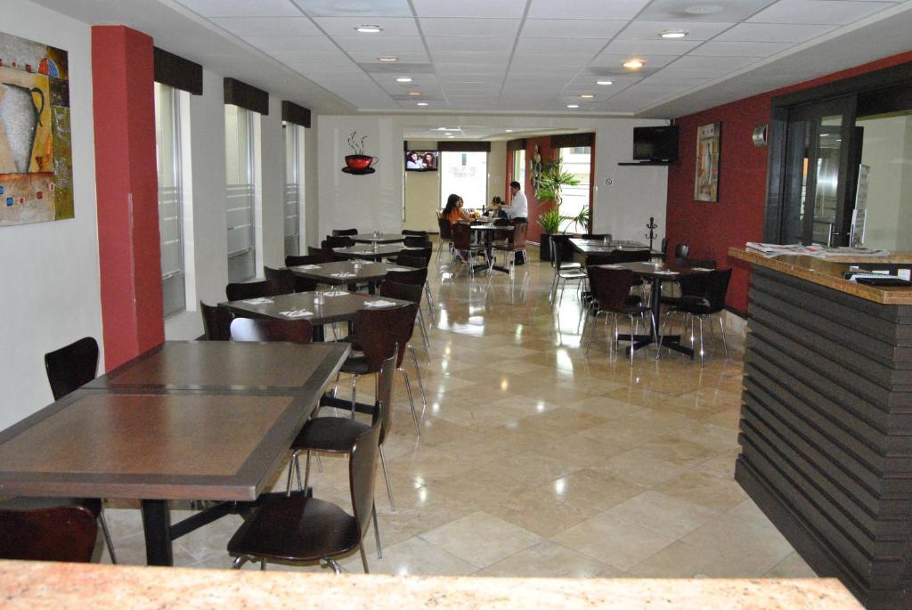 Hotel Alameda Express ماتاموروس المظهر الخارجي الصورة